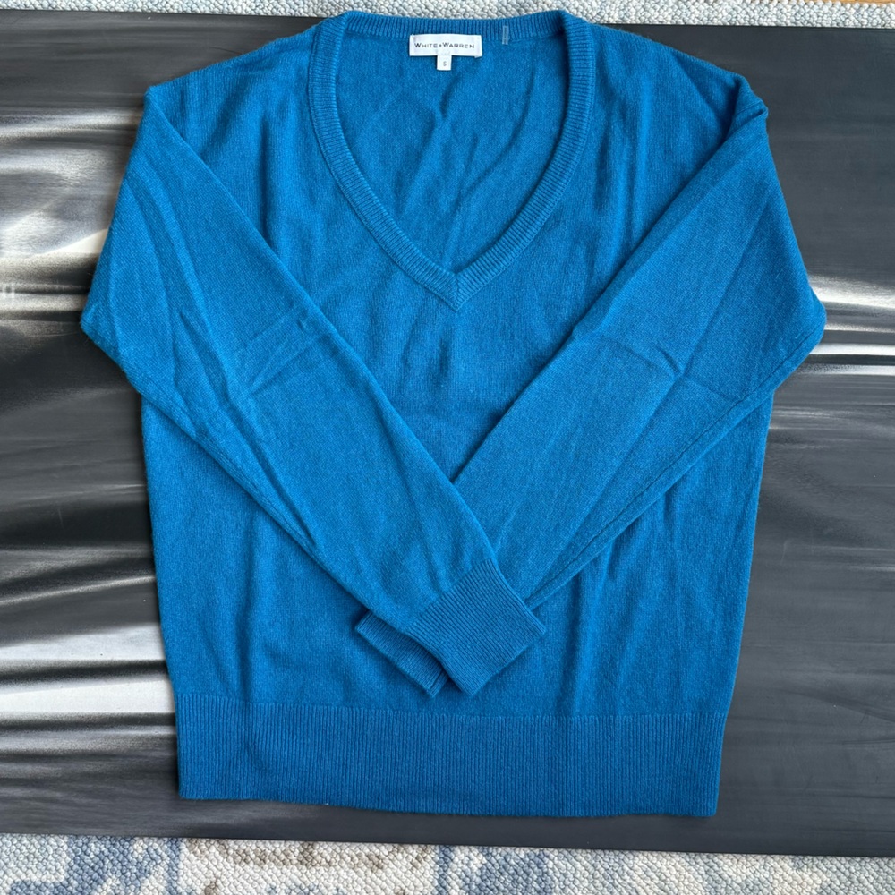 White + Warren Cashmere V-Neck Sweater, NWOT
